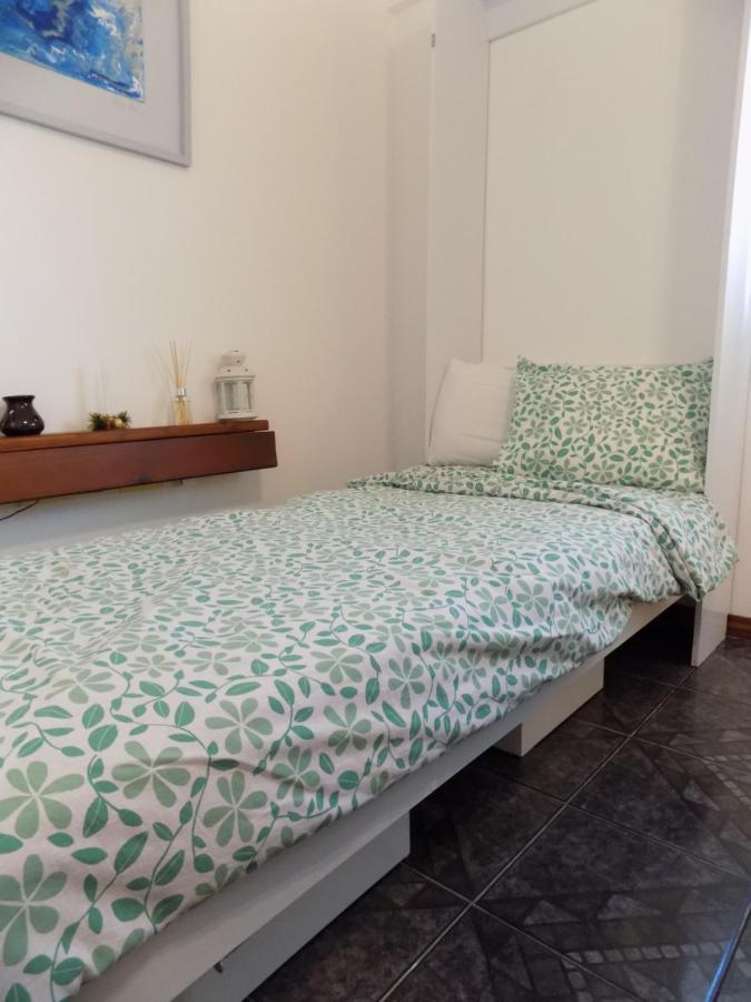 Comoda Casa Con Inmejorable Ubicacion Y Servicios Villa Fray Bentos Exteriör bild