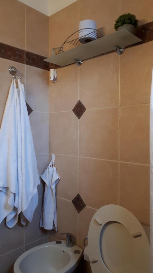 Comoda Casa Con Inmejorable Ubicacion Y Servicios Villa Fray Bentos Exteriör bild